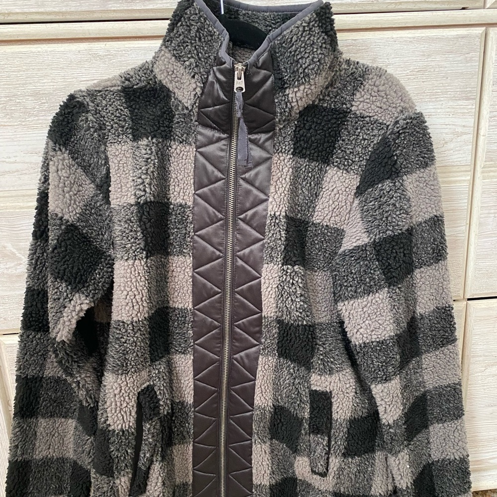 Abercrombie & Fitch Quilted Jacket